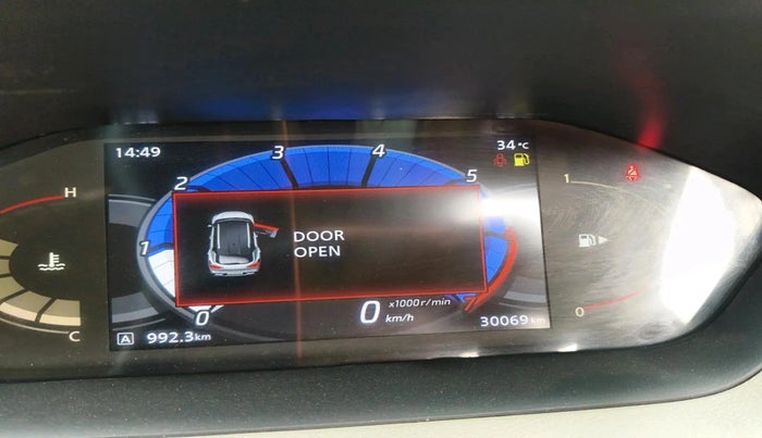 2022 Nissan MAGNITE XV MT, Petrol, Manual, 30,069 km, interior