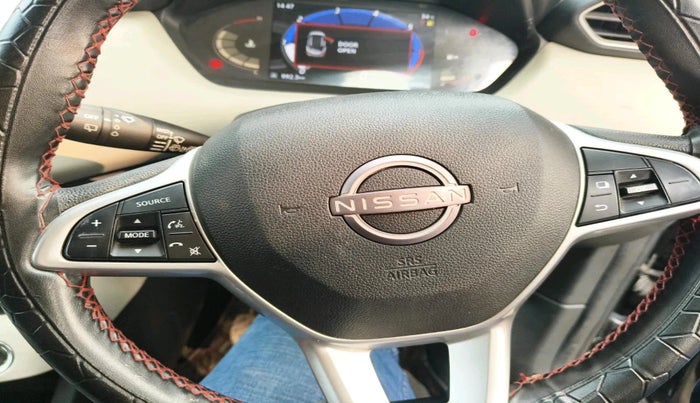 2022 Nissan MAGNITE XV MT, Petrol, Manual, 30,069 km, interior