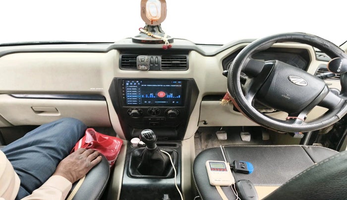 2020 Mahindra Scorpio S5, Diesel, Manual, 1,01,231 km, interior