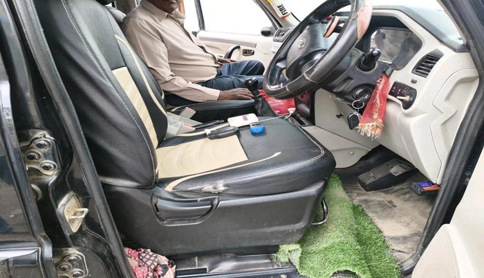 2020 Mahindra Scorpio S5, Diesel, Manual, 1,01,231 km, interior