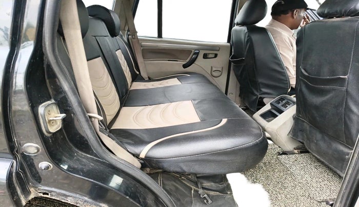 2020 Mahindra Scorpio S5, Diesel, Manual, 1,01,231 km, interior