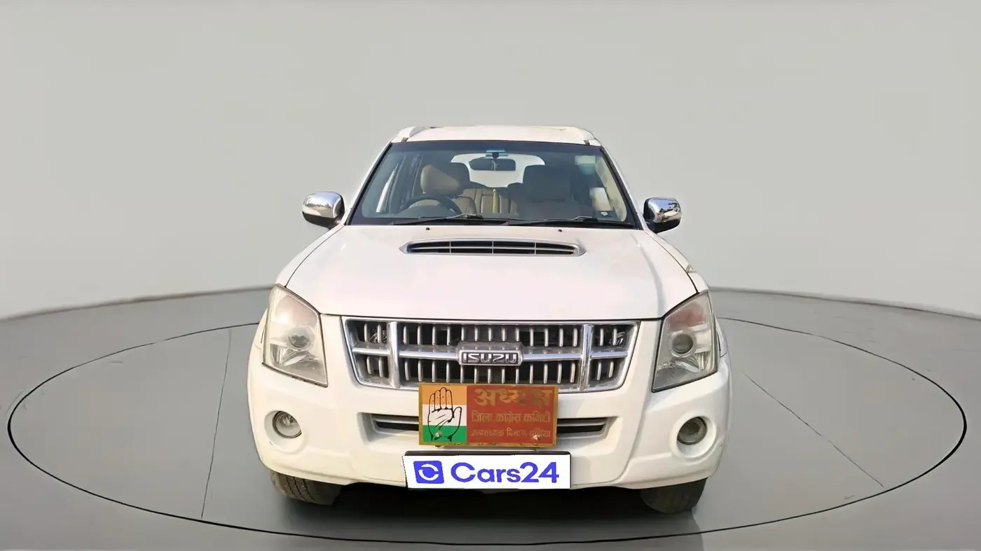 2016 ISUZU MU-7 High 4x2 MT, Diesel, Manual, 1,20,376 km, exterior