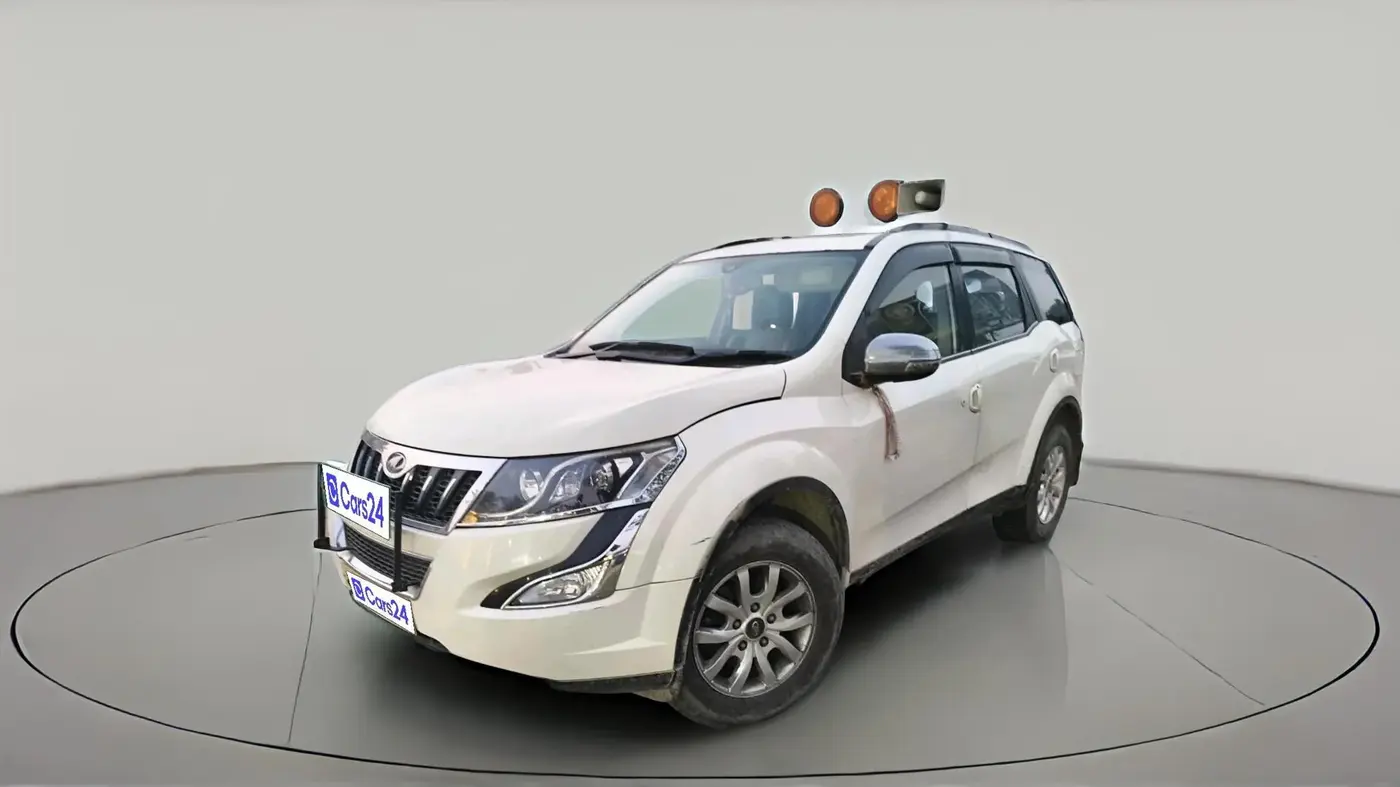 2016 Mahindra XUV500 W10, Diesel, Manual, 89,000 km, exterior