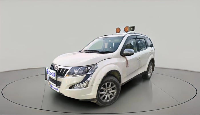 2016 Mahindra XUV500 W10, Diesel, Manual, 87,395 km, exterior