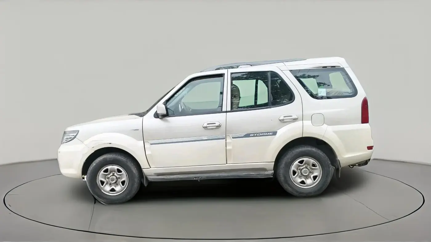 2018 Tata Safari Storme 2.2 EX 4X2, Diesel, Manual, 1,58,224 km, exterior
