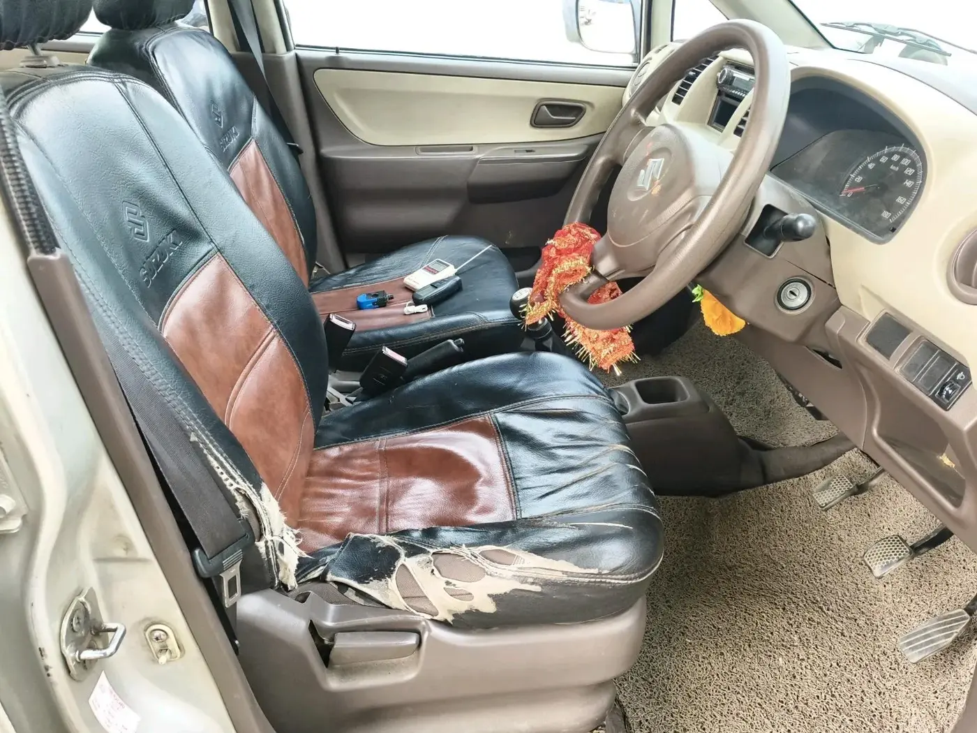 2011 Maruti Zen Estilo LXI, Petrol, Manual, 1,29,108 km, interior