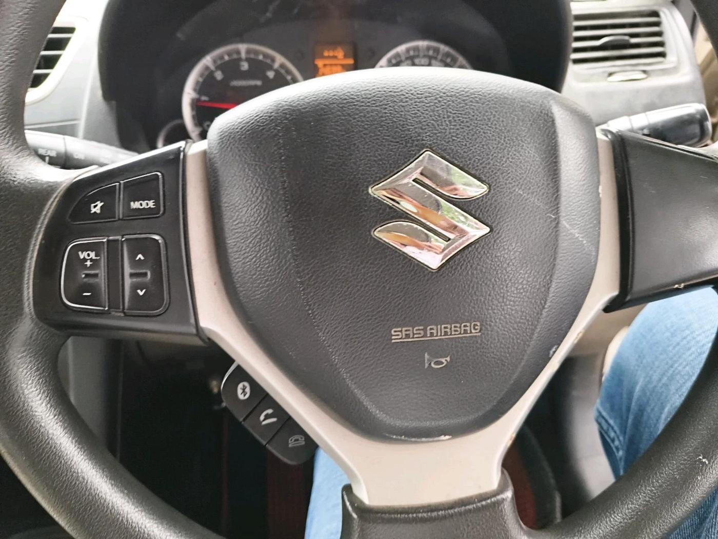 2015 Maruti Swift ZDI, Diesel, Manual, 76,193 km, interior
