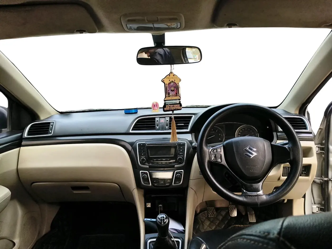 2014 Maruti Ciaz VDI +, Diesel, Manual, 1,94,217 km, interior