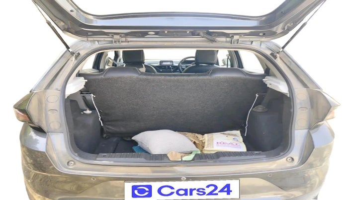 2021 Tata ALTROZ XE PETROL, Petrol, Manual, 48,570 km, exterior