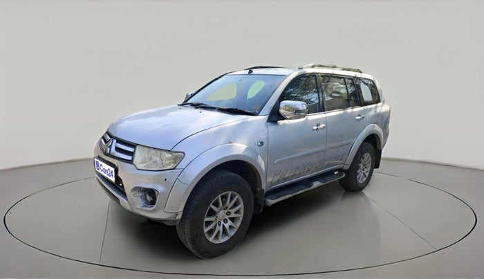 2016 Mitsubishi Pajero Sport 2.5 AT 4X2, Diesel, Automatic, 2,30,236 km, exterior
