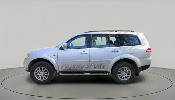 2016 Mitsubishi Pajero Sport 2.5 AT 4X2, Diesel, Automatic, 2,30,236 km, exterior