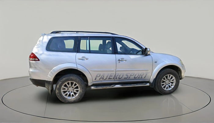 2016 Mitsubishi Pajero Sport 2.5 AT 4X2, Diesel, Automatic, 2,30,236 km, exterior