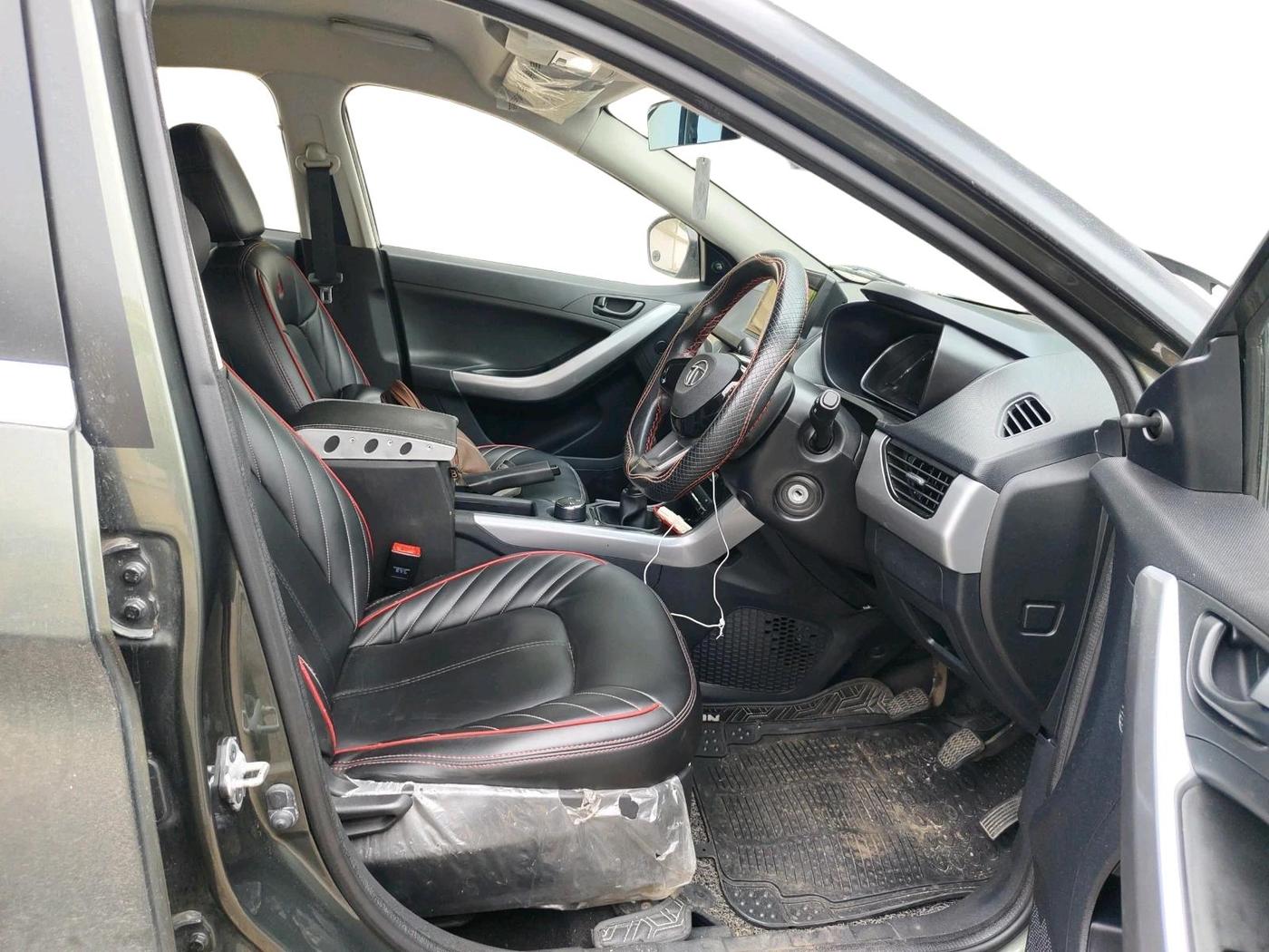 2022 Tata NEXON XE PETROL, Petrol, Manual, 42,933 km, interior
