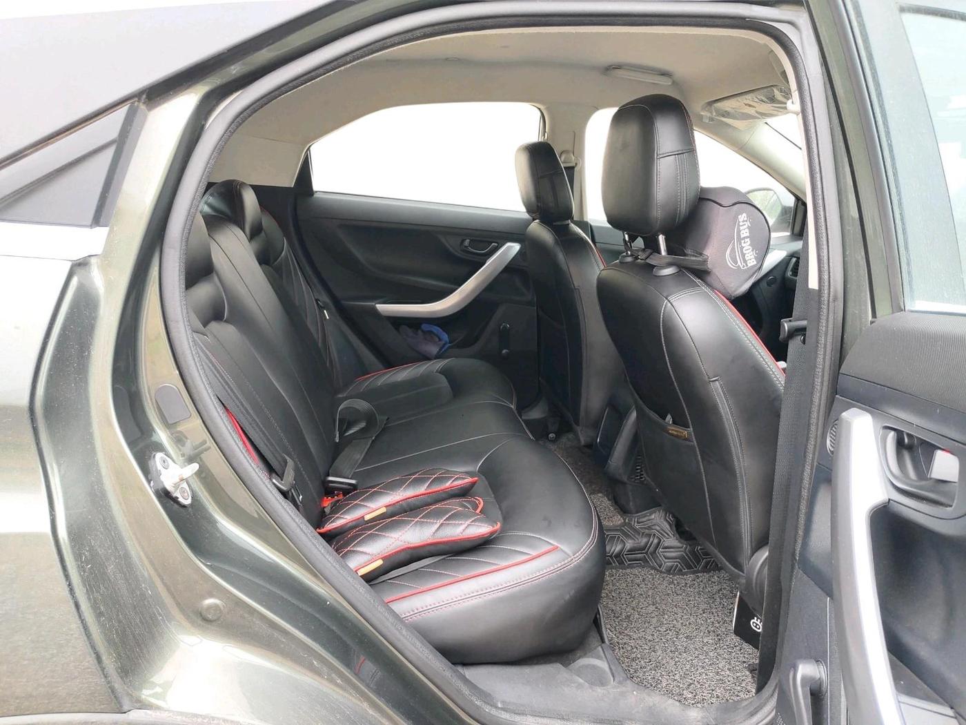 2022 Tata NEXON XE PETROL, Petrol, Manual, 42,933 km, interior