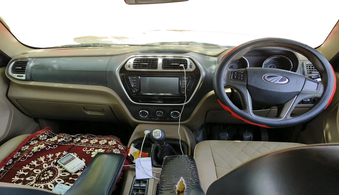 2019 Mahindra TUV300 T10 DUAL TONE, Diesel, Manual, 1,59,356 km, interior