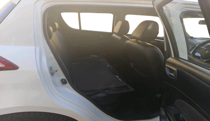 2017 Maruti Swift VXI, Petrol, Manual, 70,680 km, interior