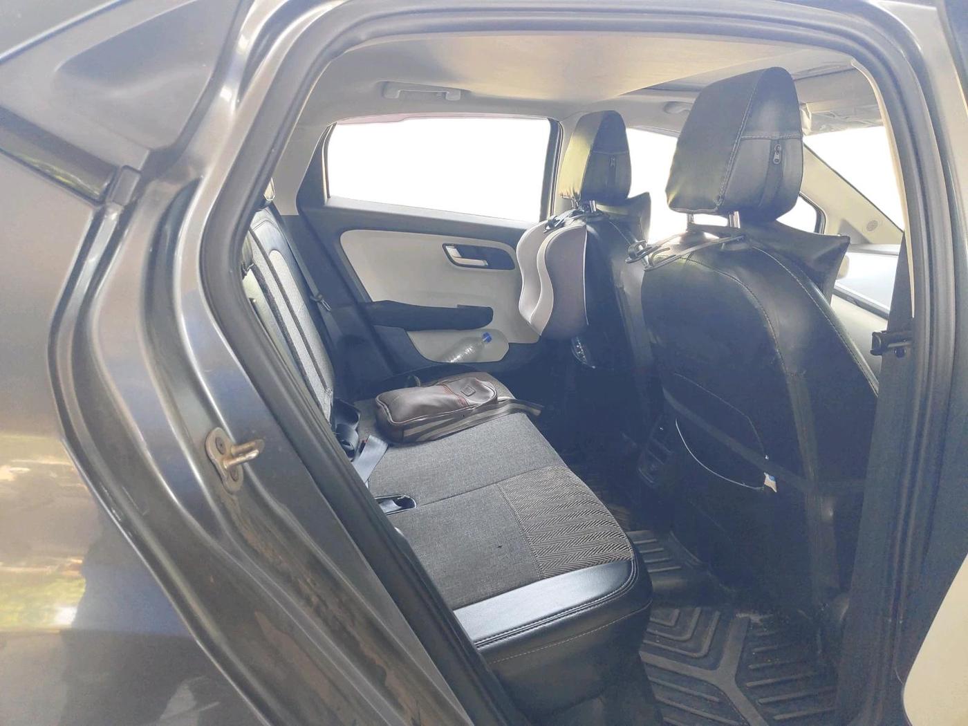 2024 Tata ALTROZ XZ PLUS O SUNROOF CNG, CNG, Manual, 20,594 km, interior