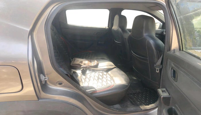 2016 Renault Kwid RXT 1.0, Petrol, Manual, 85,045 km, interior