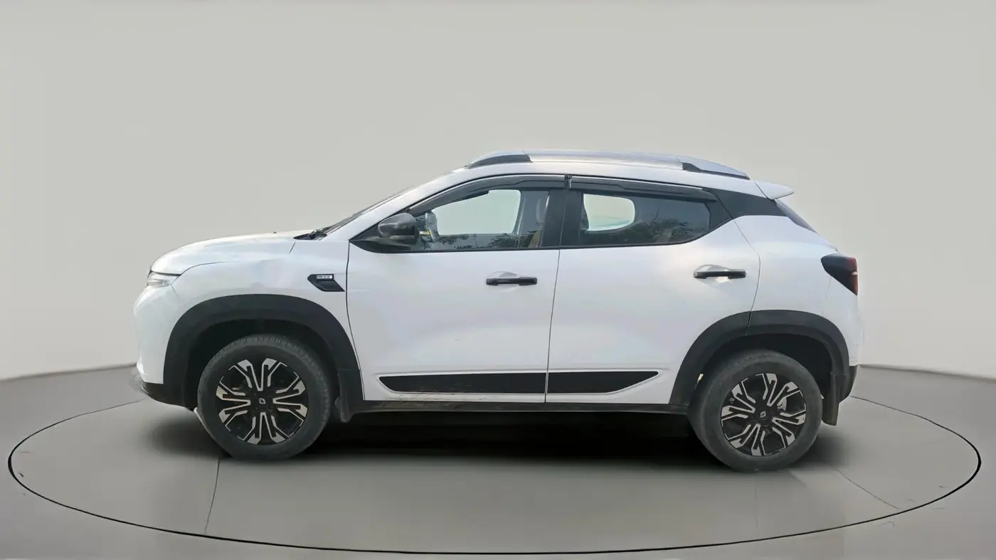 2023 Renault Kiger RXZ MT, Petrol, Manual, 6,75,132 km, exterior