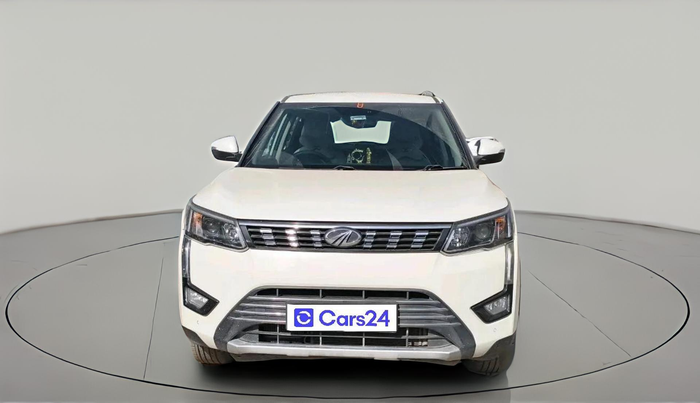 2019 Mahindra XUV300 W8 (O) 1.5 DIESEL, Diesel, Manual, 1,70,902 km, exterior