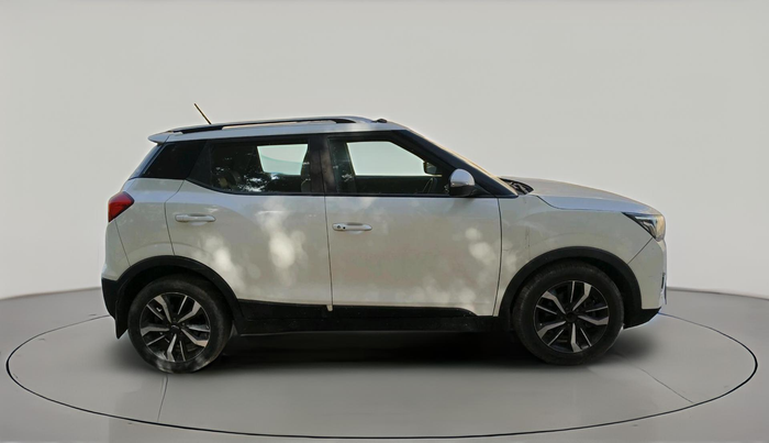 2019 Mahindra XUV300 W8 (O) 1.5 DIESEL, Diesel, Manual, 1,70,902 km, exterior