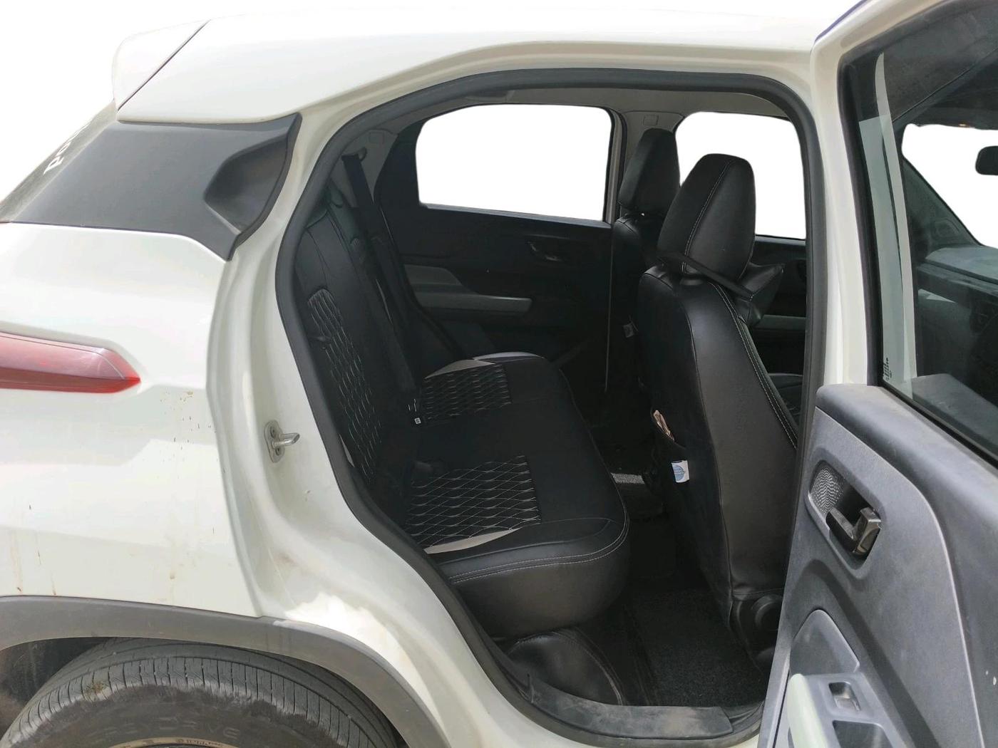2025 Tata PUNCH Adventure Plus, Petrol, Manual, 4,700 km, interior