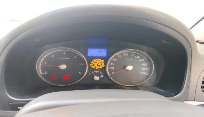 2011 Hyundai Verna FLUIDIC 1.4 CRDI, Diesel, Manual, 1,54,146 km, interior