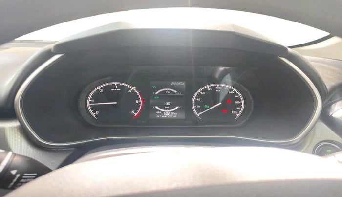 2020 Tata Harrier XT PLUS 2.0L KRYOTEC, Diesel, Manual, 60,212 km, interior