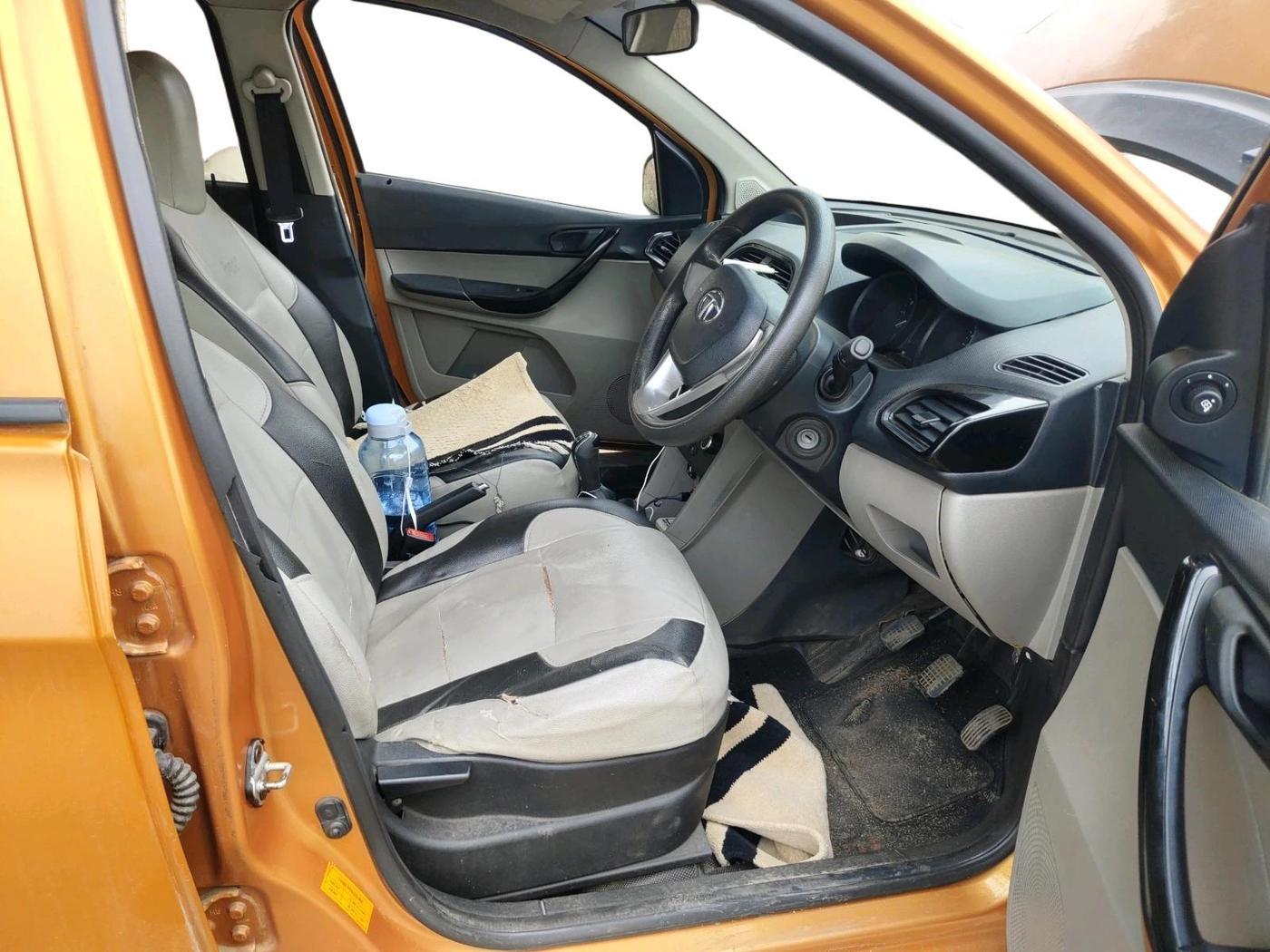2017 Tata Tiago XT PETROL, CNG, Manual, 69,590 km, interior