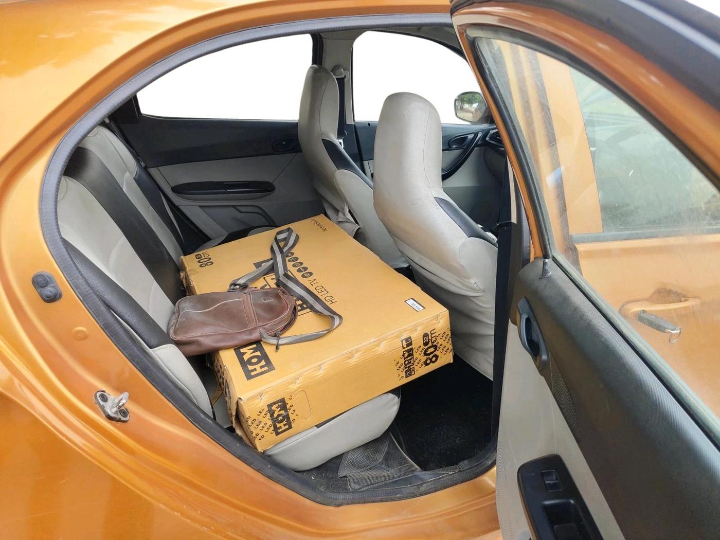 2017 Tata Tiago XT PETROL, CNG, Manual, 69,590 km, interior