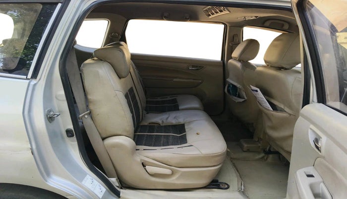 2017 Maruti Ertiga ZDI + SHVS, Diesel, Manual, 1,87,825 km, interior