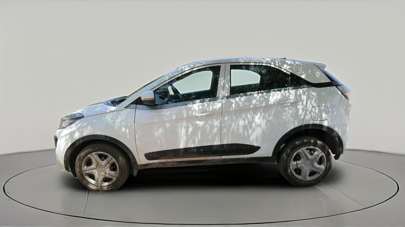 2018 Tata NEXON XM DIESEL, Diesel, Manual, 87,778 km, exterior