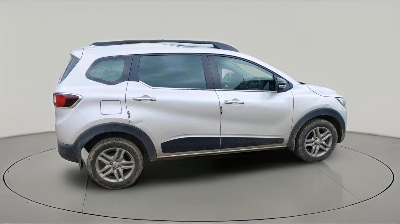 2023 Renault TRIBER RXZ, Petrol, Manual, 84,030 km, exterior