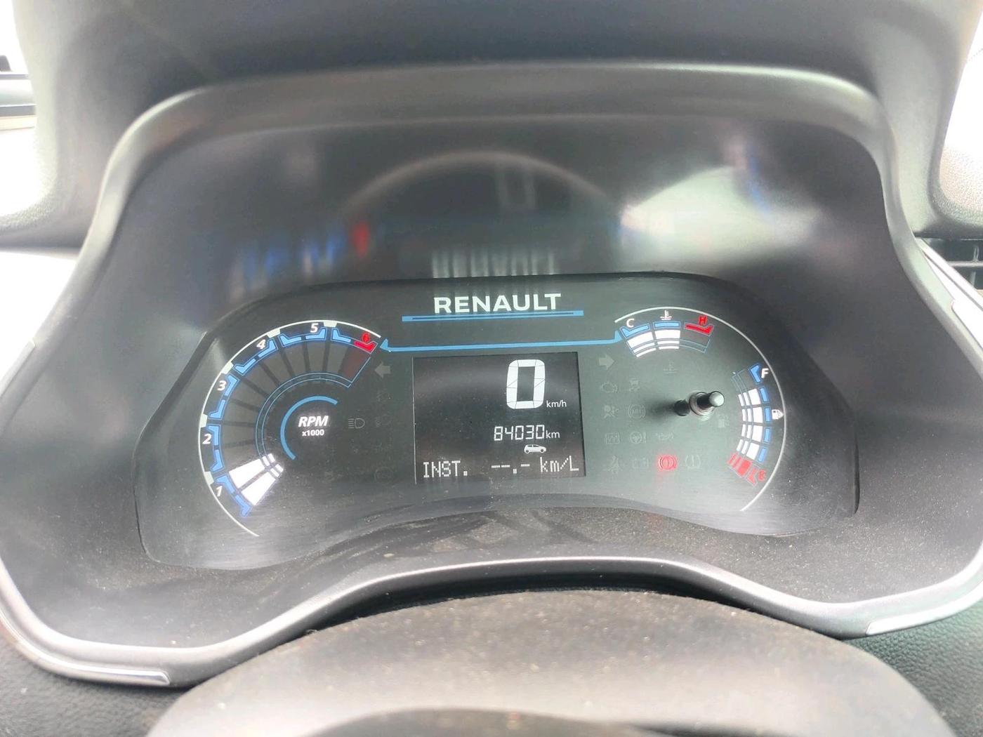 2023 Renault TRIBER RXZ, Petrol, Manual, 84,030 km, interior