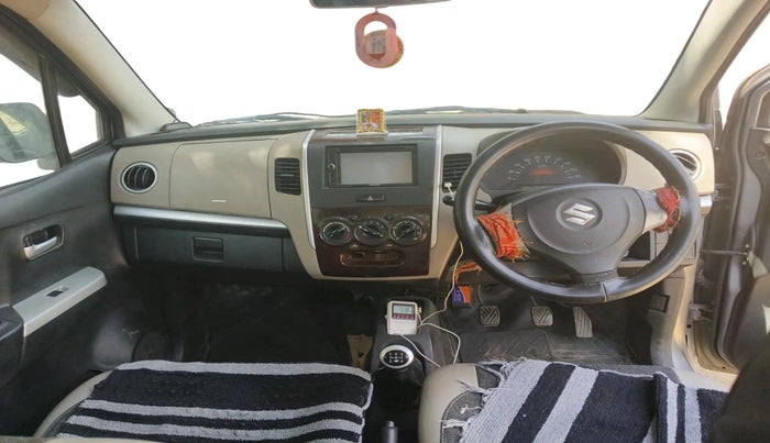 2016 Maruti Wagon R 1.0 LXI CNG, CNG, Manual, 1,13,301 km, interior