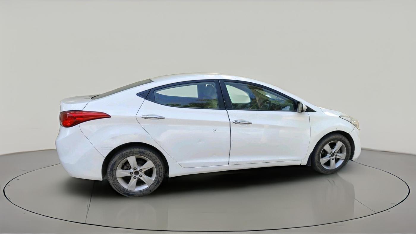 2014 Hyundai New Elantra 1.6 SX MT DIESEL, Diesel, Manual, 3,70,796 km, exterior