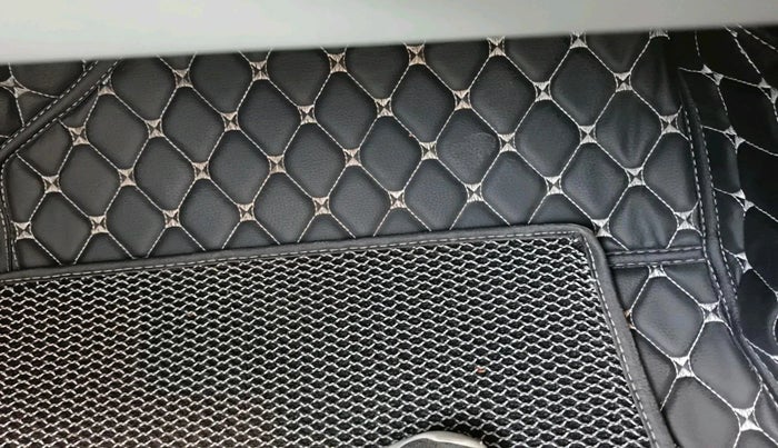 2025 Hyundai VENUE S Plus 1.2 Petrol MT, Petrol, Manual, 9,499 km, interior