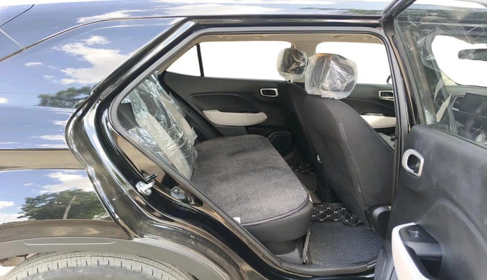 2025 Hyundai VENUE S Plus 1.2 Petrol MT, Petrol, Manual, 9,499 km, interior