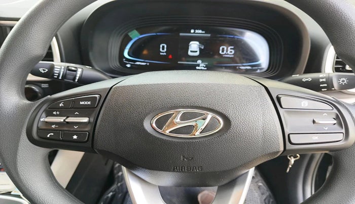 2025 Hyundai VENUE S Plus 1.2 Petrol MT, Petrol, Manual, 9,499 km, interior