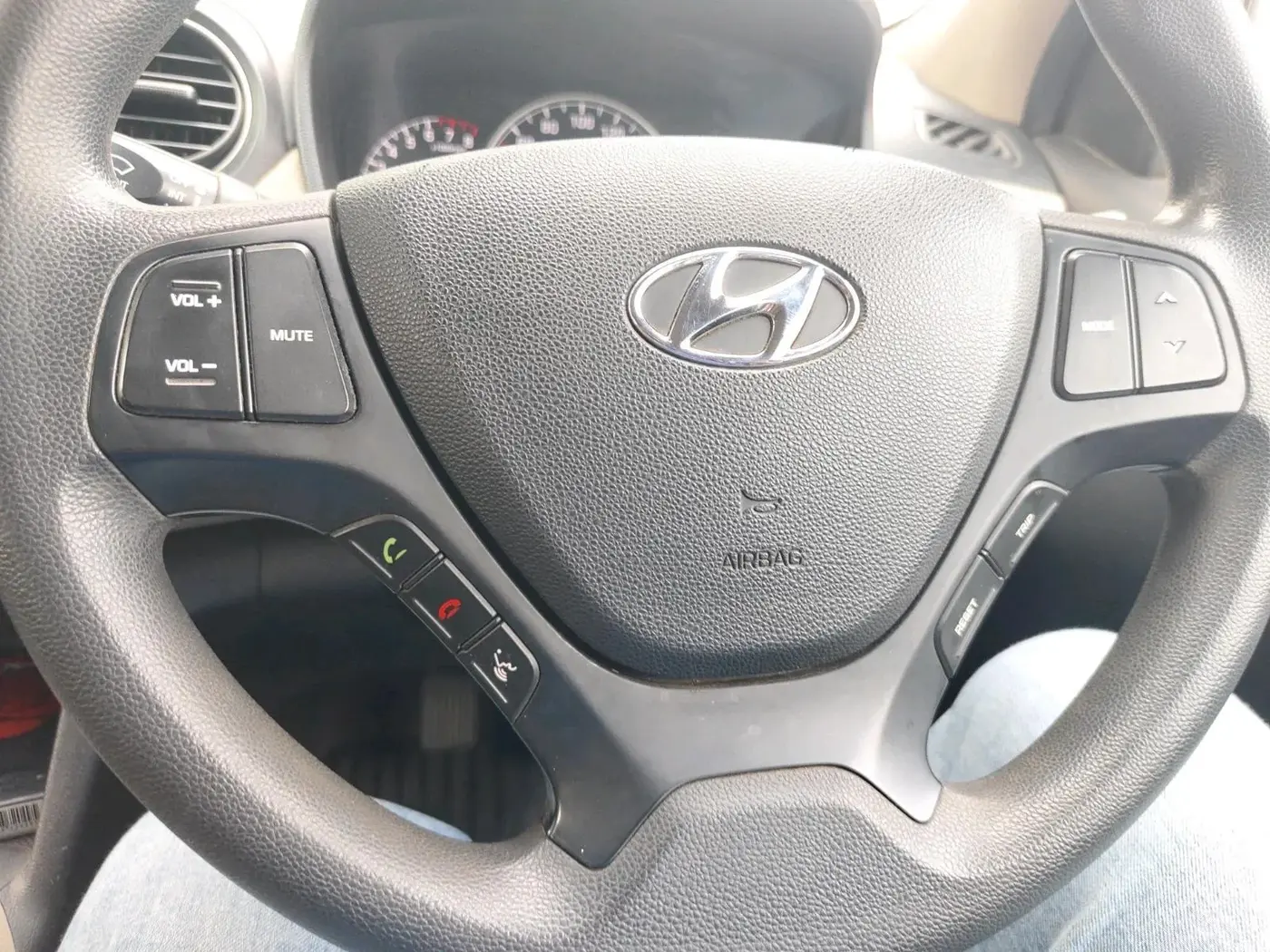 2018 Hyundai Grand i10 SPORTZ 1.2 KAPPA VTVT, Petrol, Manual, 41,900 km, interior