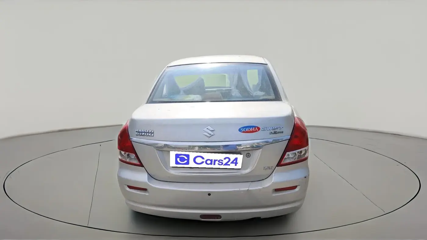 2010 Maruti Swift ZXI, CNG, Manual, 1,04,382 km, exterior