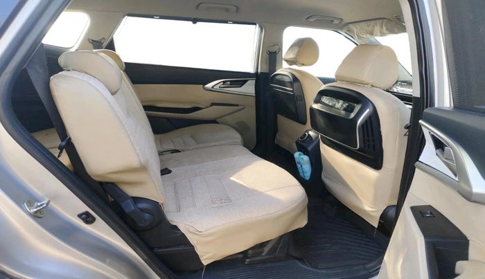 2022 KIA CARENS LUXURY 1.5 DIESEL 7 STR, Diesel, Manual, 53,234 km, interior