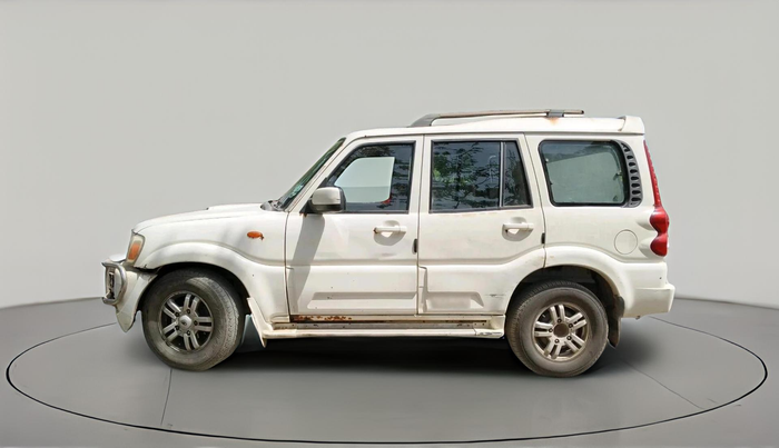 2012 Mahindra Scorpio VLX 2WD, Diesel, Manual, 1,21,026 km, exterior