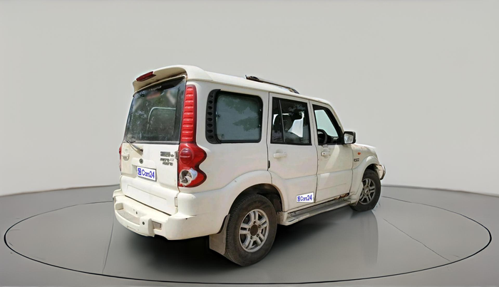 2012 Mahindra Scorpio VLX 2WD, Diesel, Manual, 1,21,026 km, exterior