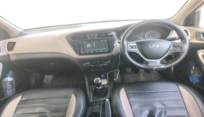 2017 Hyundai Elite i20 SPORTZ 1.4 CRDI, Diesel, Manual, 1,41,000 km, interior
