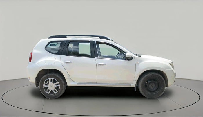 2014 Nissan Terrano XL (D), Diesel, Manual, 1,86,095 km, exterior