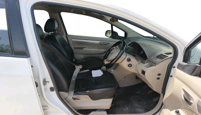 2018 Maruti Ertiga VDI SHVS, Diesel, Manual, 1,82,991 km, interior