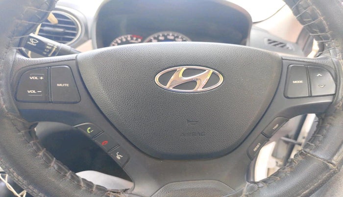 2018 Hyundai Grand i10 SPORTZ 1.2 KAPPA VTVT, Petrol, Manual, 45,377 km, interior