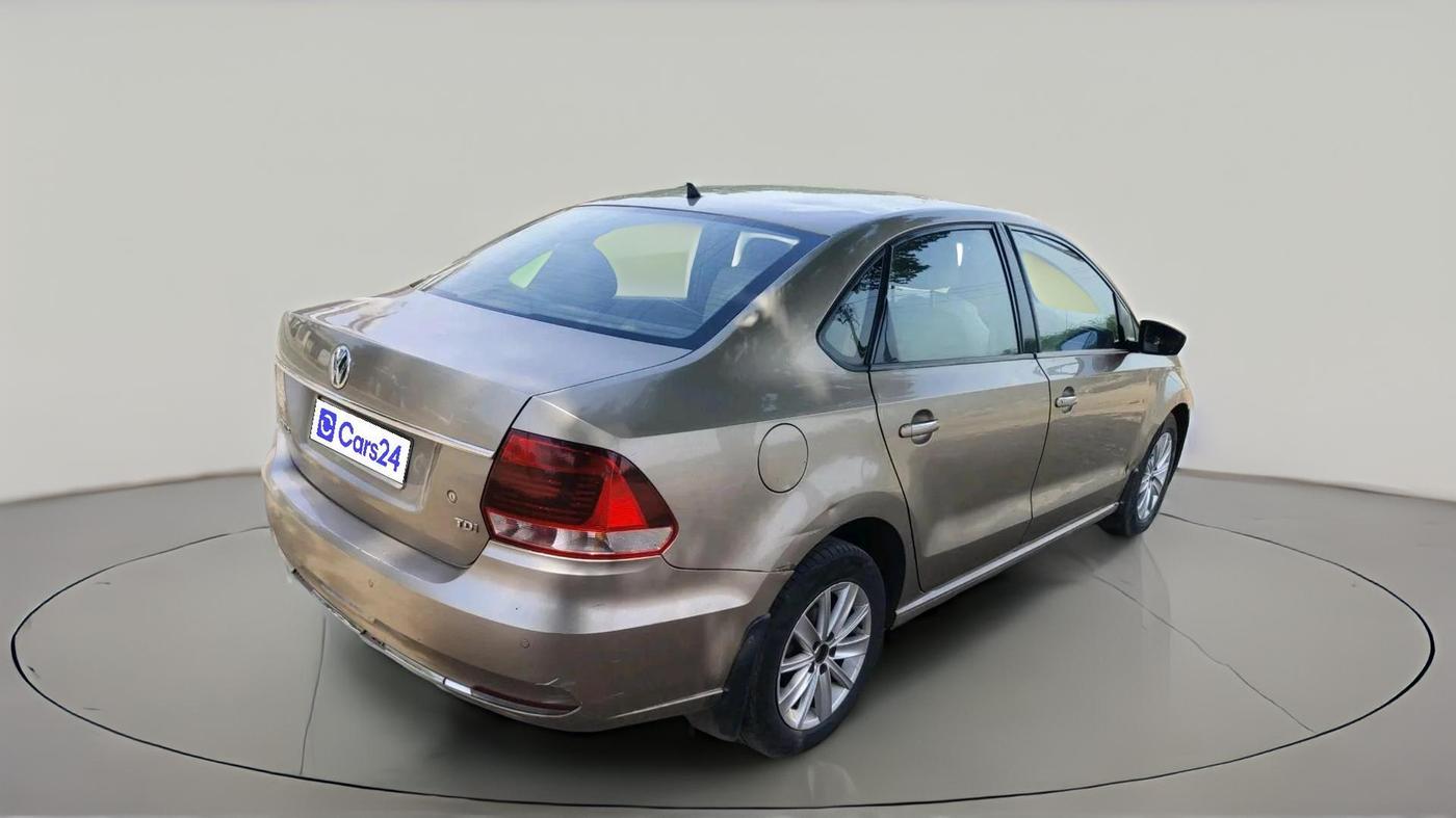 2015 Volkswagen Vento HIGHLINE DIESEL 1.5, Diesel, Manual, 2,07,022 km, exterior