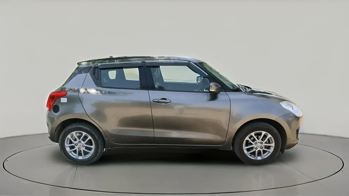 2023 Maruti Swift ZXI CNG, CNG, Manual, 68,634 km, exterior